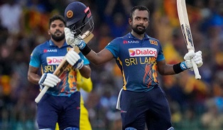 ঘরের মাঠে অস্ট্রেলিয়াকে এক দিনের সিরিজে হারাল  শ্রীলঙ্কা