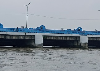 তিস্তা পাড়ে দূর্ভোগ, ত্রাণ পাচ্ছে না পানিবন্দি পরিবারগুলো