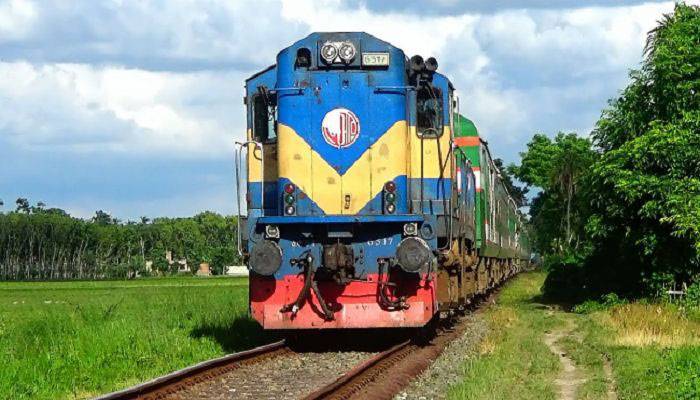 ঈদে ট্রেনের অগ্রিম টিকিট বিক্রি শুরু ১ জুলাই