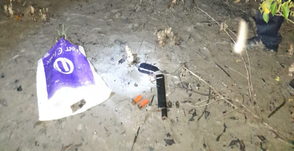 হাতিয়াতে মিলল পরিত্যক্ত আগ্নেয়াস্ত্র