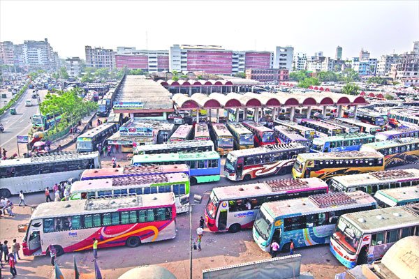 ২০০ টাকার ভাড়া ১০০০ টাকা, ভোগান্তিতে সাধারণ মানুষ