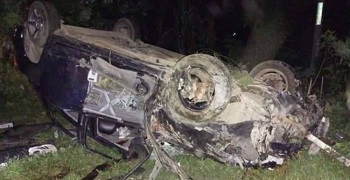 প্রাইভেটকার উল্টে খাদে, নিহত ৩, আহত ২