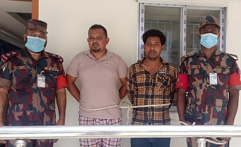 সাতক্ষীরায় বিজিবি’র সিপাহী পদে নিয়োগ প্রতারণার অভিযোগে দুই দালাল আটক