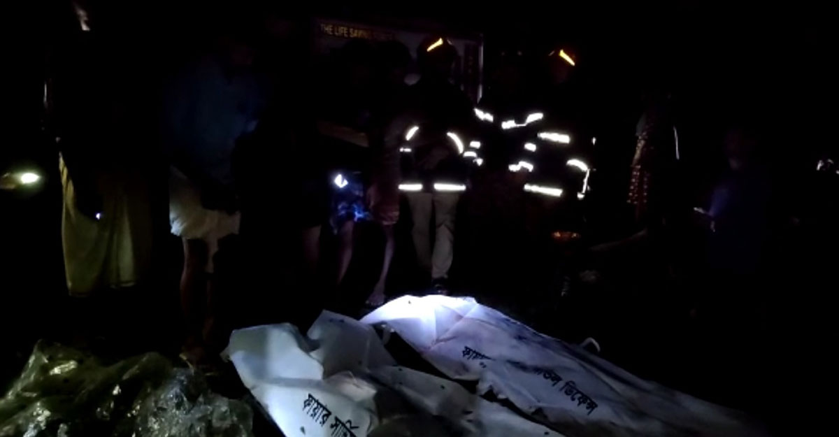 গোপালগঞ্জে ট্রেনের ধাক্কায় নসিমনের ৫ যাত্রী নিহত