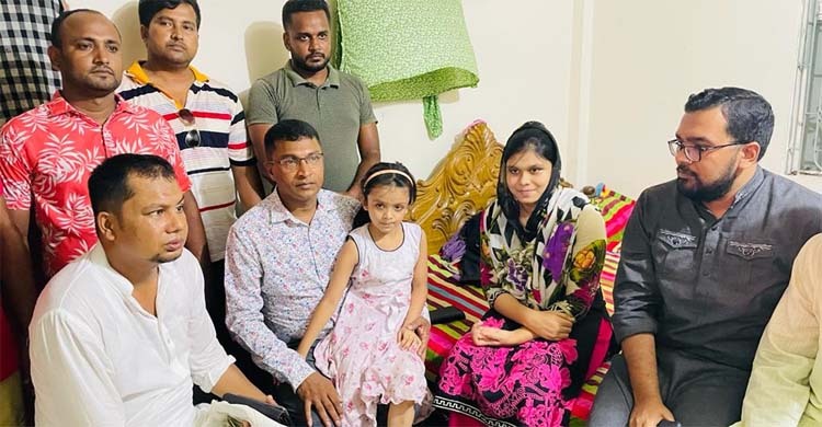 ছাত্রদল নেতার পরিবারের পাশে বিএনপি