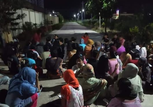 নোবিপ্রবিতে সাপের হানা, মধ্যরাতে আতঙ্কে ছাত্রীরা রাস্তায়