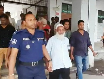 নাটোরে শিক্ষককে মারপিটকারী ইউপি চেয়ারম্যান কালুকে জেল হাজতে প্রেরণ