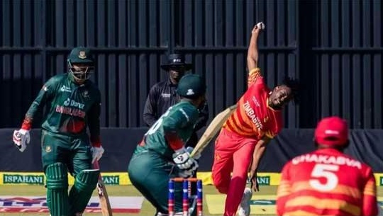 জিম্বাবুয়েকে চ্যালেঞ্জিং স্কোর দিল বাংলাদেশ