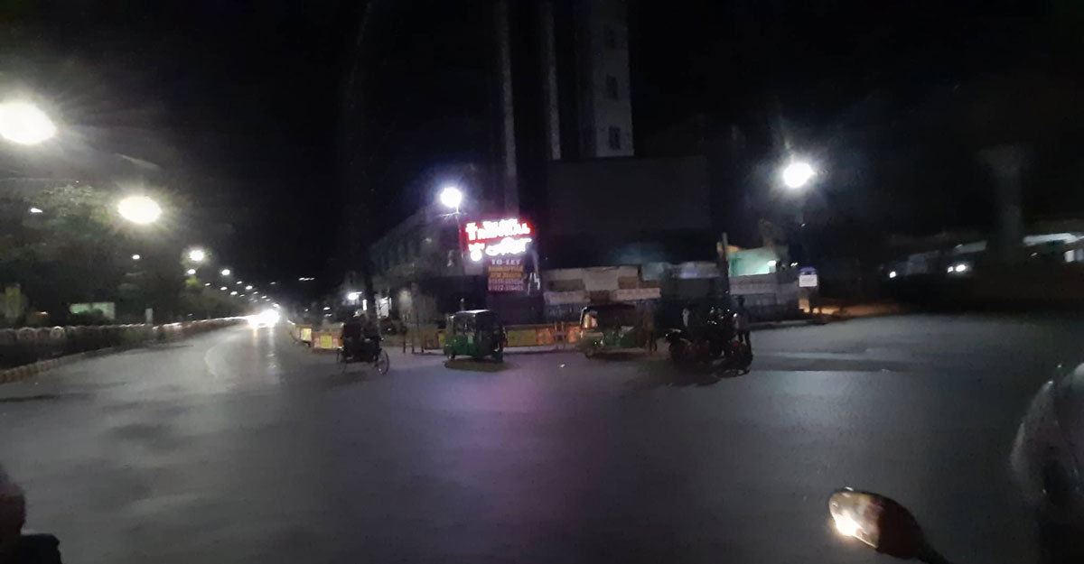 জ্বালানি তেলের দাম বেড়ে যাওয়ায়, রাত থেকেই বন্ধ ‘সিটি বাস’