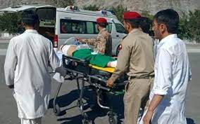 কাশ্মিরে ৩৭ জওয়ান নিয়ে বাস নদীতে, মৃত ৬