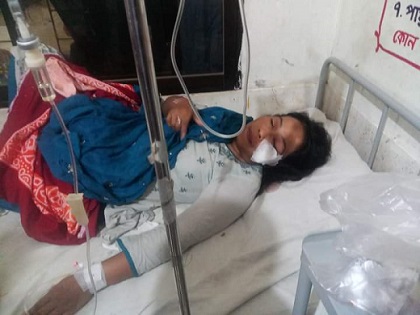 খাগড়াছড়িতে শিক্ষা অফিসারের পিটুনিতে মৃত্যুর সাথে পাঞ্জা লড়ছেন শিক্ষিকা