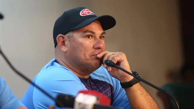 টি-টোয়েন্টি থেকে সরানো হবে ডমিঙ্গোকে