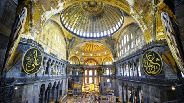 ইস্তাম্বুলের জাদুঘরে মহানবীর (সা.) এর কিছু নিদর্শন