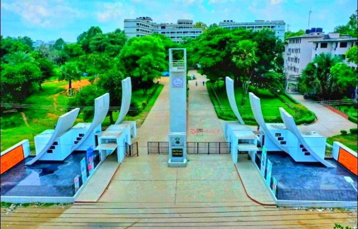 অকেজো হয়ে পড়ে আছে কুবির অর্ধ-কোটি টাকার সোলার প্যানেল