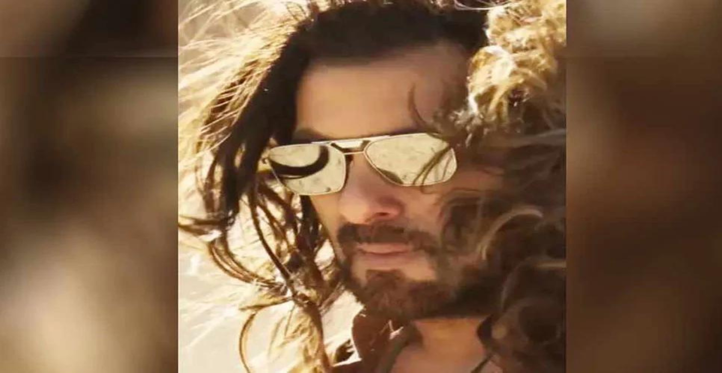 সালমানের বলিউডে ৩৪ বছর পূর্ণ, নতুন সিনেমার লুক প্রকাশ্যে