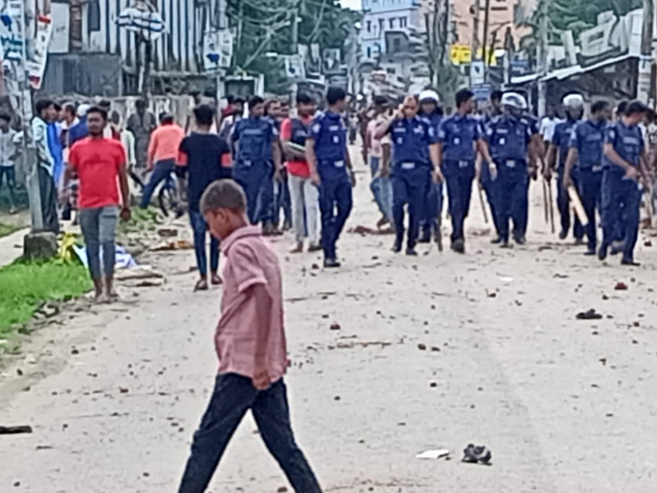 নোয়াখালীতে আ.লীগ-বিএনপি সংঘর্ষ, আহত ১৫