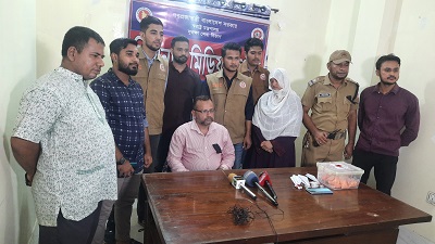 নোয়াখালীতে ৭ হাজার ইয়াবাসহ নারী আটক