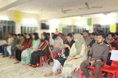 কুবির ছাত্র হলের প্রোগ্রামে ছাত্রী; জানেনা হল প্রশাসন