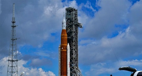 আবার থমকে গেল নাসার রকেট উৎক্ষেপণ