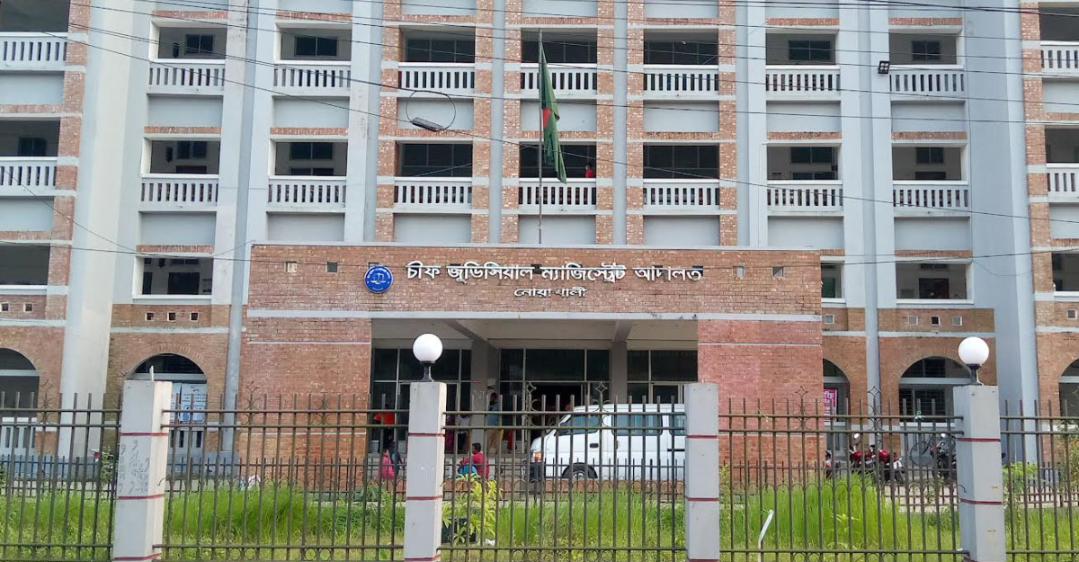 ঘুষের টাকাসহ গ্রেফতার:কাস্টমস কর্মকর্তার ৫ বছরের কারাদন্ড