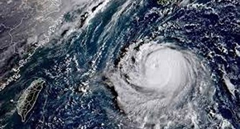 ২৫০ কিমি বেগে টাইফুন ধেয়ে আসছে জাপানে