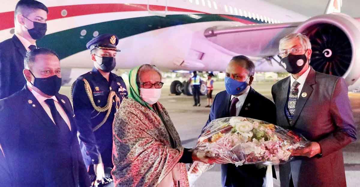 জাতিসংঘের অধিবেশনে যোগ দিতে নিউইয়র্ক পৌঁছেছেন শেখ হাসিনা