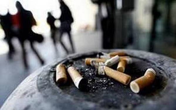 তামাক নিয়ন্ত্রণ আইন সংশোধনে মন্ত্রিপরিষদ সচিবকে ১৫২ সাংসদের সুপারিশ