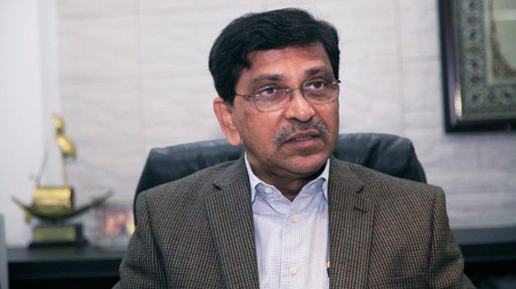 নির্বাচন স্থগিতে ইসির সিদ্ধান্ত নিয়ে প্রশ্ন তুলেছেন হানিফ