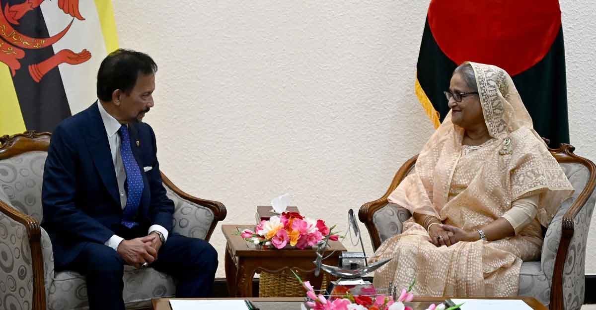 বাংলাদেশে ব্যবসা ও বিনিয়োগ বাড়ানোর আহ্বান প্রধানমন্ত্রীর