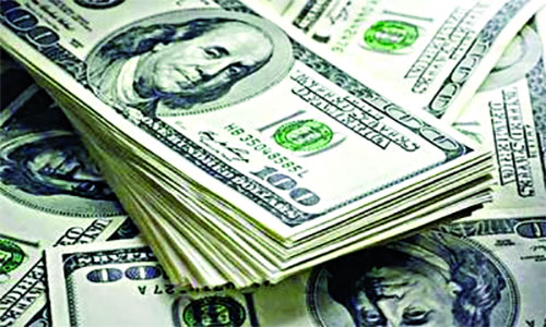 ডলার শক্তিশালী হওয়ায় মূল্যস্ফীতি নিয়ন্ত্রণের লড়াই আরও কঠিন হচ্ছে