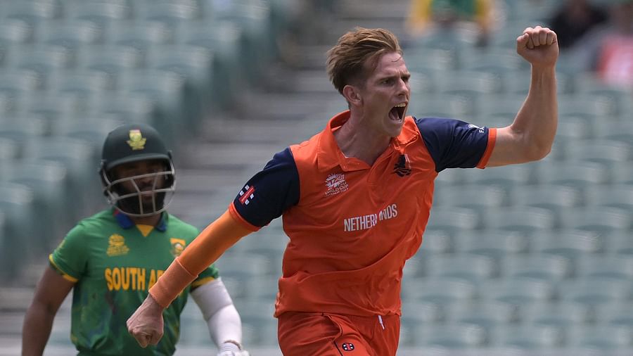 দক্ষিণ আফ্রিকার বিদায়, এবার পাকিস্তানকে হারালেই সেমিফাইনালে বাংলাদেশ