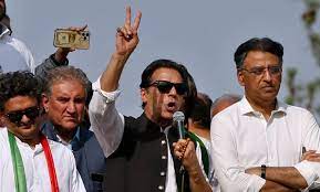 ফের লং মার্চ শুরুর ঘোষণা ইমরানের