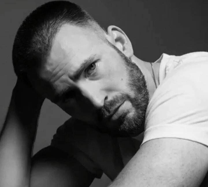 পিপলের বিচারে বিশ্বের সবচেয়ে আবেদনময় পুরুষ কে জানেন?