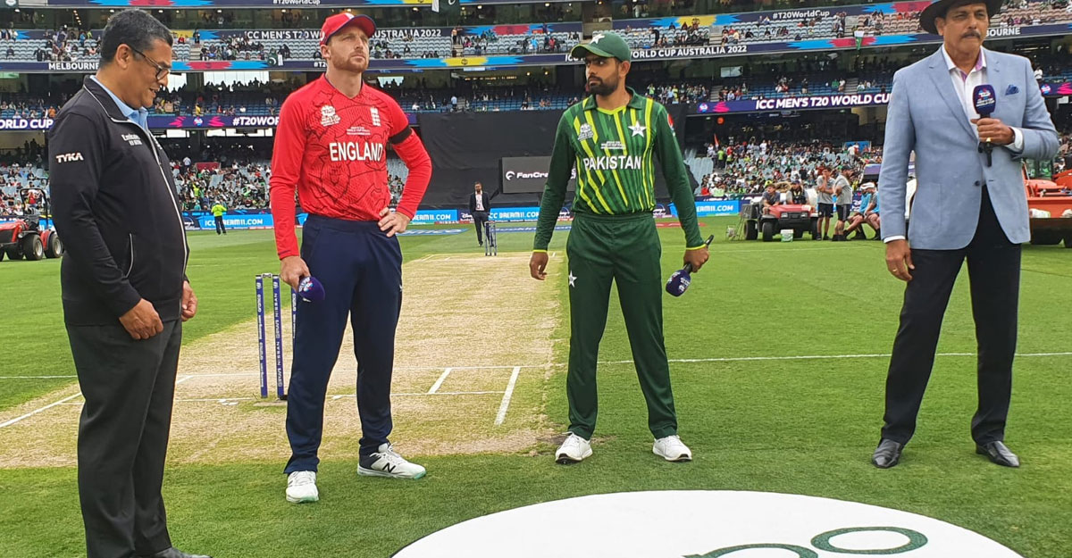 বিশ্বকাপ ফাইনালে টস জিতল ইংল্যান্ড, ব্যাটিংয়ে পাকিস্তান