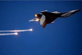 তাইওয়ানে আতঙ্ক বাড়ছে, আকাশে যুদ্ধ বিমান