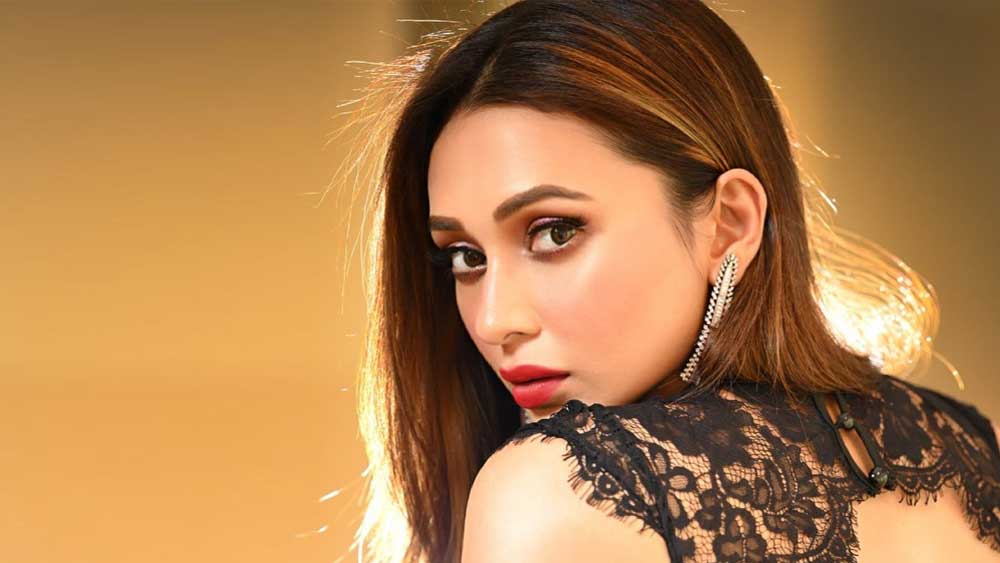 এখন আর কেউ আমাকে মাত্র পাঁচ লাখ টাকা দিয়ে ছবি করাতে পারবে না: মিমি