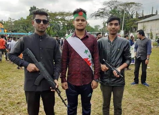 ওয়ার্ড ছাত্রলীগের সভাপতি ইউনিয়ন ছাত্রদলের যুগ্ম-আহ্বায়ক