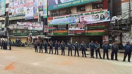 বিএনপি কার্যালয়ে তালা, পাহারায় পুলিশ, আ'লীগের মহড়া