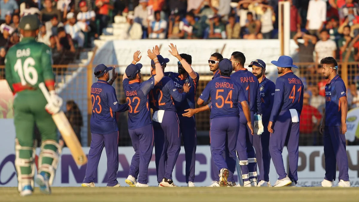 বাংলাদেশকে বিধ্বস্ত করে হোয়াইটওয়াশ এড়াল ভারত