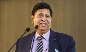 আমেরিকা হাজার হাজার নিষেধাজ্ঞা দেয়, একদিকে আসে-একদিকে যায়