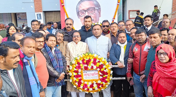 দিনাজপুরে বঙ্গবন্ধুর স্বদেশ প্রত্যাবর্তন দিবস পালিত