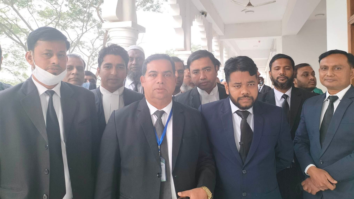 বিচারকের বিরুদ্ধে স্লোগান : ব্যাখ্যা দিতে হাইকোর্টে ব্রাহ্মণবাড়িয়ার ২১ আইনজীবী
