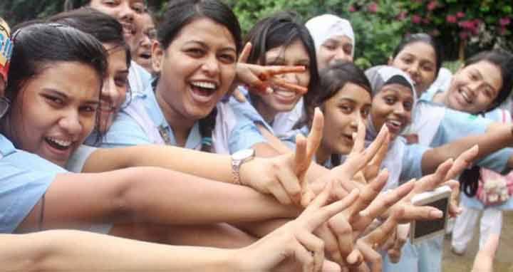 এইচএসসির ফল প্রকাশ আজ, জানবেন যেভাবে