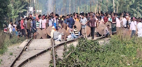 ফরিদপুরে ৩ গ্রামবাসীর মধ্যে সংঘর্ষে ২০ জন আহত