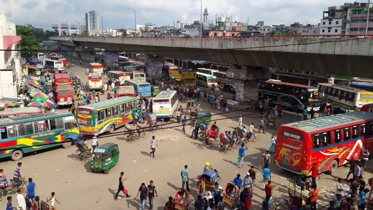 রাজধানীর সড়কে পিকআপের ধাক্কায় নিহত ২