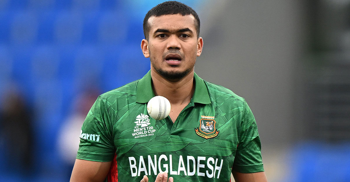 হাসানের পর তাসকিনের আঘাত, ৪ উইকেট নেই আইরিশদের