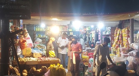 রমজানের আগে রামুতে বেড়েছে নিত্যপ্রয়োজনীয় পণ্যের দাম