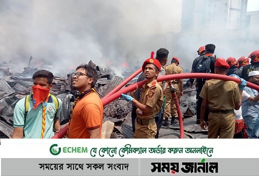 বঙ্গবাজারের উদ্ধার অভিযানে সোহরাওয়ার্দী কলেজ বিএনসিসি