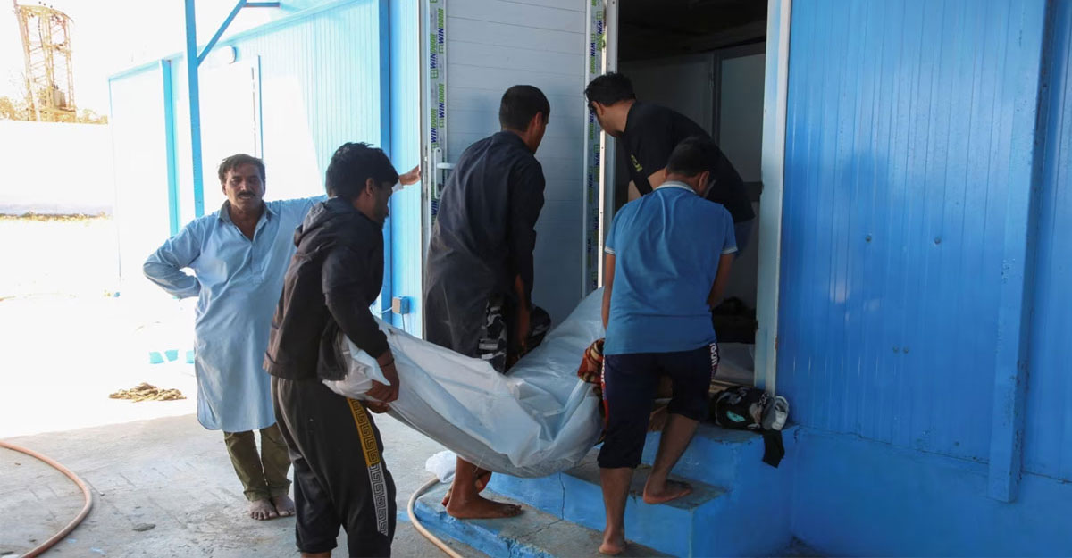 লিবিয়া উপকূলে নৌকাডুবি, ৫৭ অভিবাসনপ্রত্যাশীর মরদেহ উদ্ধার