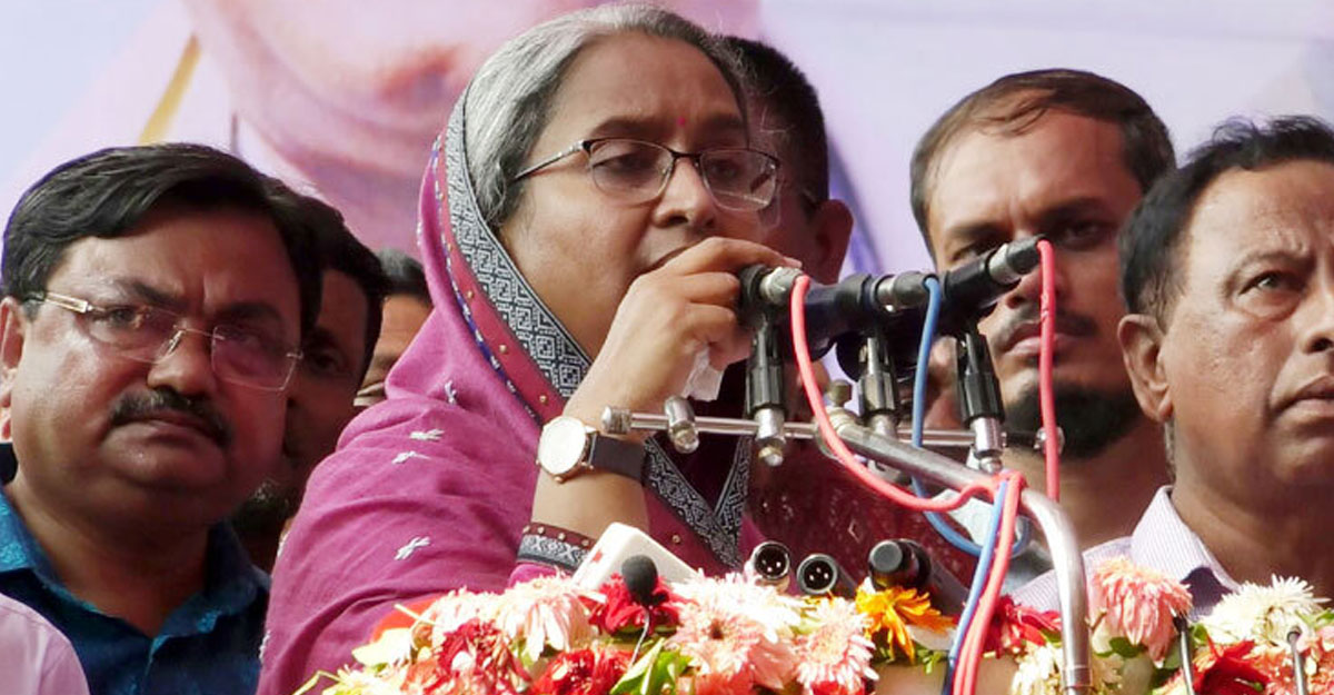 প্রশ্নফাঁসের গুজব ছড়ালে কঠোর শাস্তি: শিক্ষামন্ত্রী